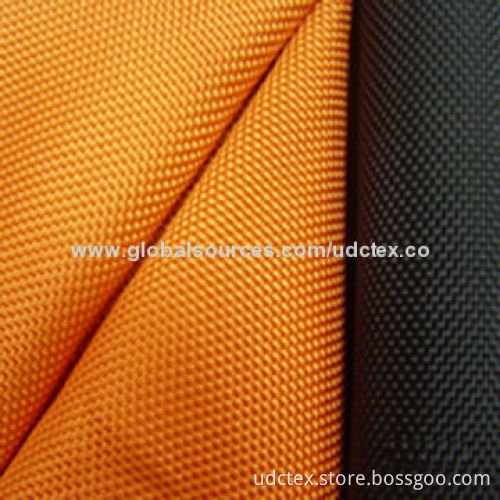 Polyester Oxford 300D Fabric, 64/68T Density